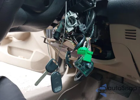 2004 Honda Civic Hybrid z USA, uszkodzony, nr VIN JHMES96654S003100